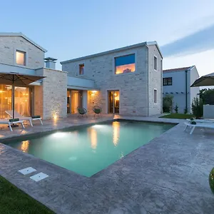  Villa Lavanda